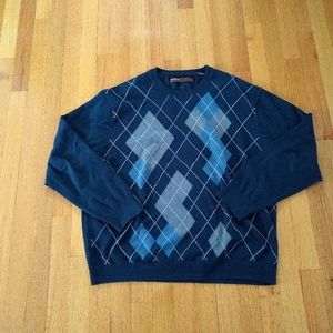 Perry Ellis Men's sweater.